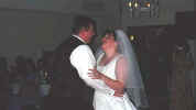 reception-1stdance25_25.jpg (18968 bytes)