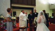 wedding09_09.jpg (27008 bytes)