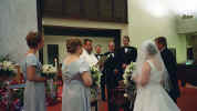 wedding11_11.jpg (35480 bytes)